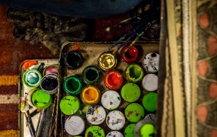 Waar let je op bij het kopen van nieuwe verf?